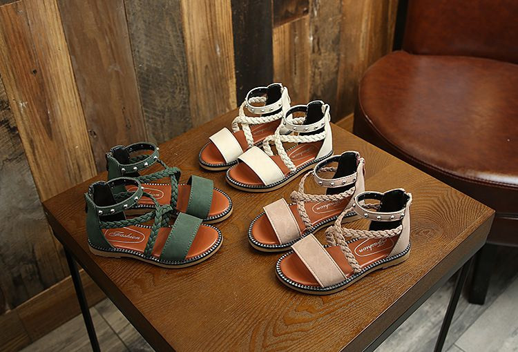 Sandale moderne pentru copii din piele intoarsa ecologica pentru fete