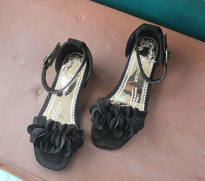 Sandale pentru copii pentru fete cu cataramă și cravate în mai multe culori