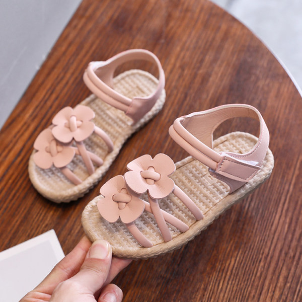 Model nou de sandale antiderapante pentru copii cu flori 3D