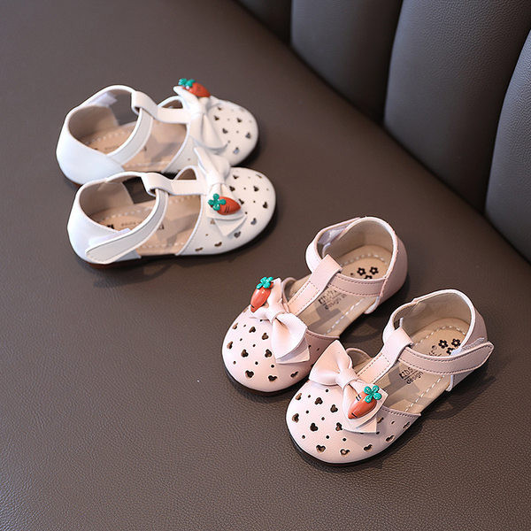 Sandale pentru copii cu sticker si element 3D in mai multe culori