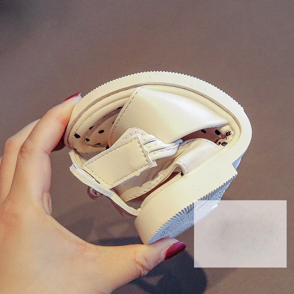 Model nou de sandale din piele pentru copii cu element 3D - trei culori