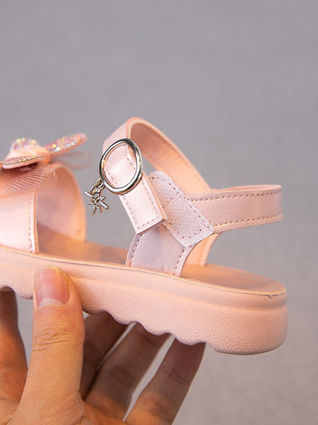 Sandale pentru copii cu cataramă și element 3D