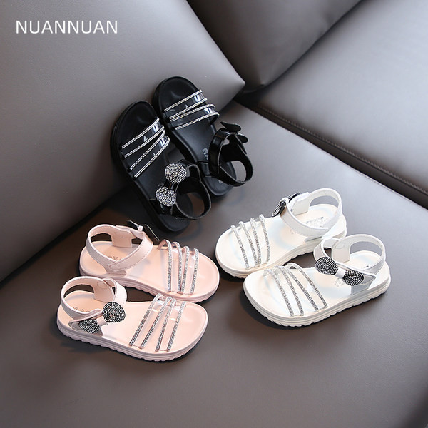 Model nou de sandale pentru copii cu bretele pentru fete