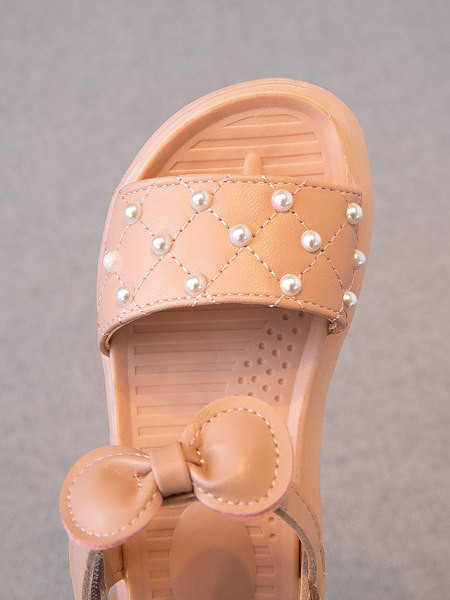 Sandale din piele pentru copii decorate cu perle si panglica