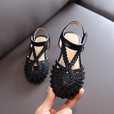 Model nou de sandale pentru copii cu bretele in mai multe culori pentru fete