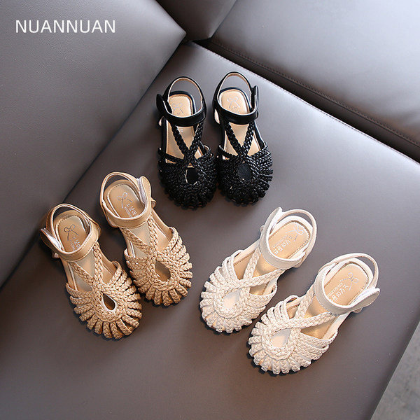 Model nou de sandale pentru copii cu bretele in mai multe culori pentru fete