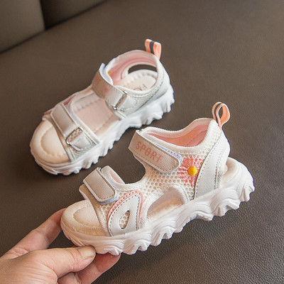 Sandale sport-casual pentru copii cu broderie pentru fete