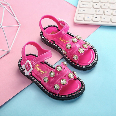 Μοντέρνασανδάλια για κορδίτσια με πέρλες διακόσμηση