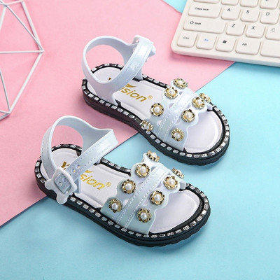 Μοντέρνασανδάλια για κορδίτσια με πέρλες διακόσμηση