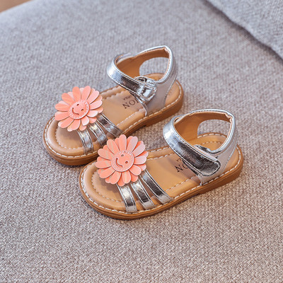 Sandale pentru copii cu element 3D cu autocolant in trei culori