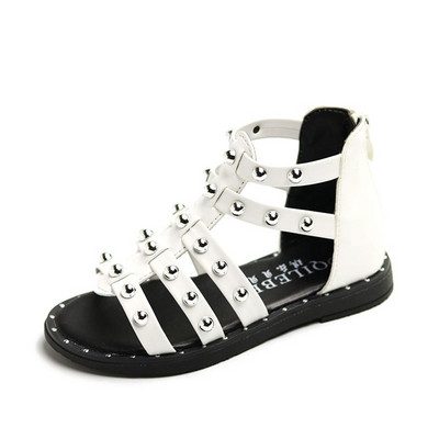 Sandale moderne pentru fete cu carouri metalice