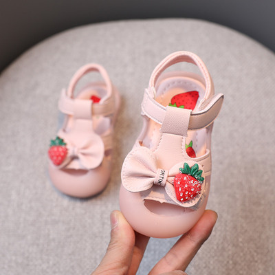 Dječje sandale s trakom i 3D jagodom