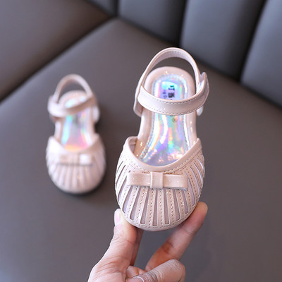 Sandale pentru copii cu panglica si autocolante in negru, roz si alb