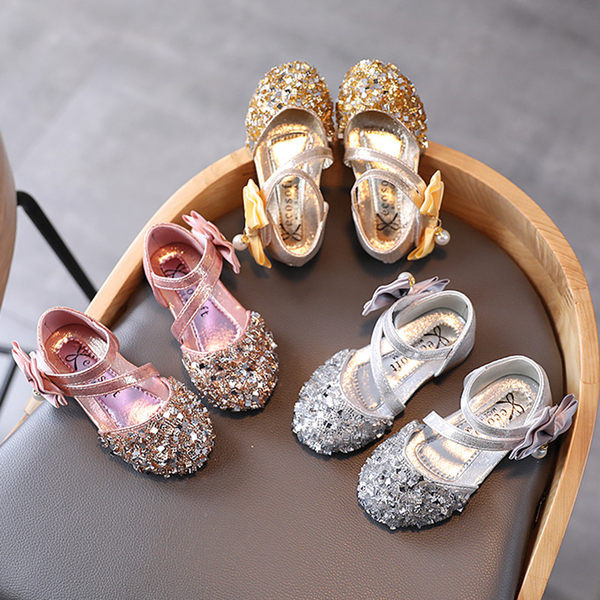 Sandale moderne pentru copii cu flori 3D și pietre