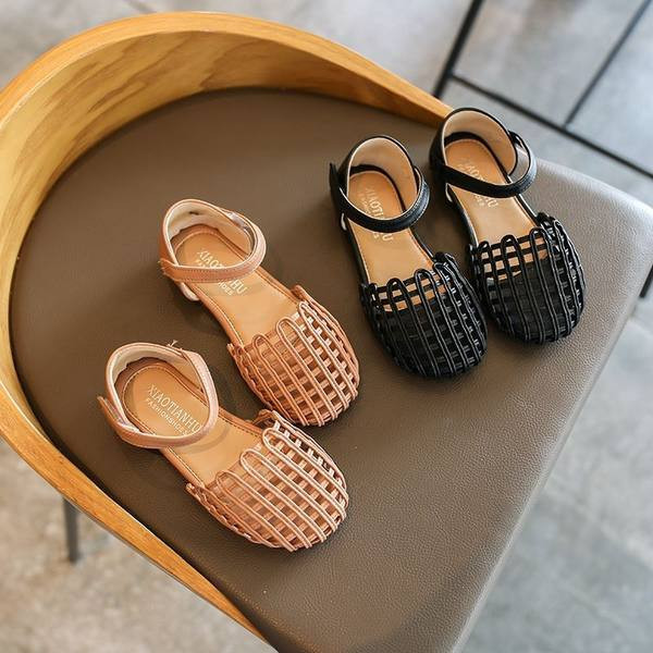 Sandale moderne pentru copii din piele artificială pentru fete