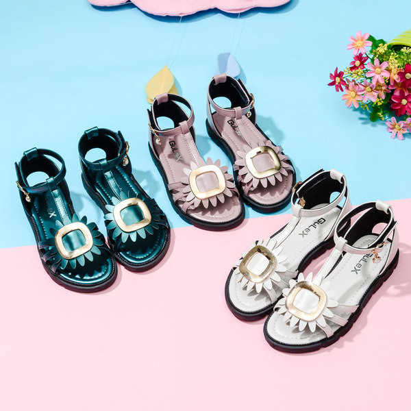 Παιδικά σανδάλια με επίπεδη σόλα για κορίτσια