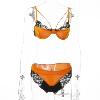 Set intim elegant de bikini și sutien cu dantelă