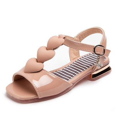 Dječje sandale sa srcima i ukrasom na kopči