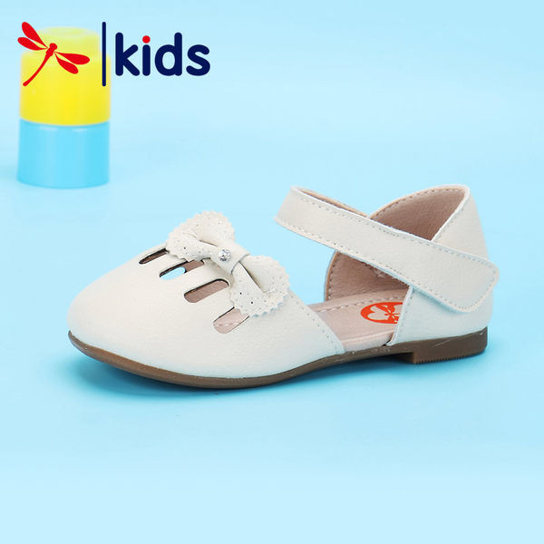 Παιδικά σανδάλια για κορίτσια από οικολογικό δέρμα με λουλούδια