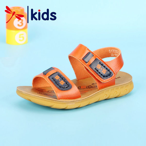 Sandale moderne pentru fete din piele ecologică cu cataramă