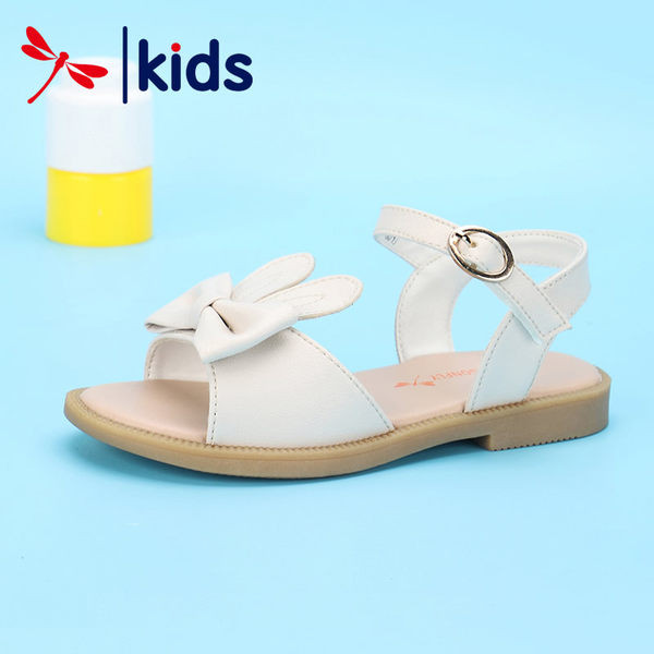 Sandale pentru copii din piele lacuita cu panglica si catarama