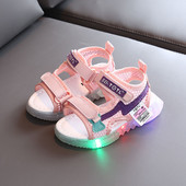 Sandale casual cu talpa luminoasa pentru fete