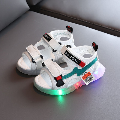 Sandale casual cu talpa luminoasa pentru fete