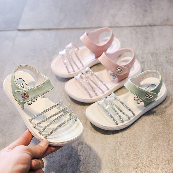 Model nou de sandale pentru copii cu bretele si autocolante pentru fete