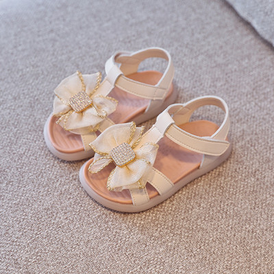 Παιδικά σανδάλια για κορίτσια με επίπεδη σόλα και λουράκια βελκρό