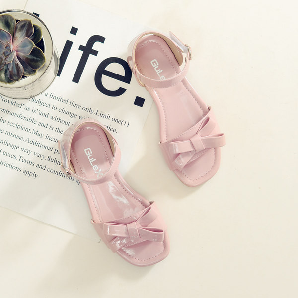 Sandale moderne pentru copii pentru fete - mai multe modele