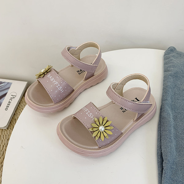 Sandale casual pentru copii cu autocolante și elemente 3D