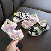 Sandale pentru copii cu autocolante in trei culori