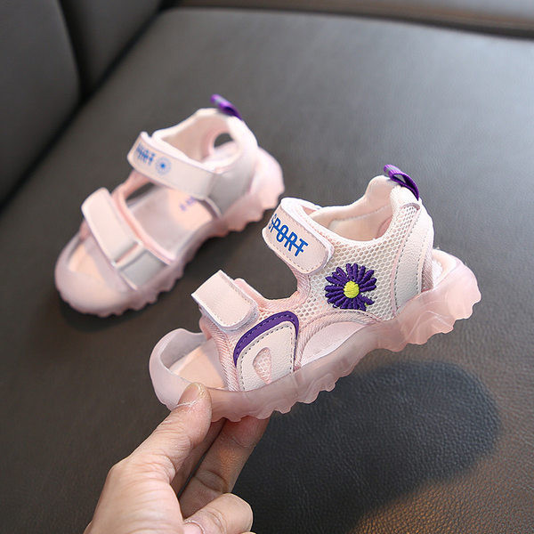 Sandale casual pentru copii cu petice și broderie în verde și roz