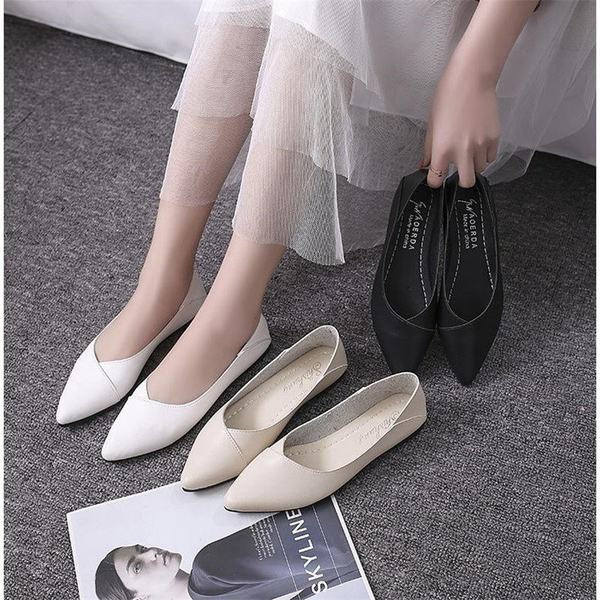 Pantofi casual dama model ascutit cu talpa plata