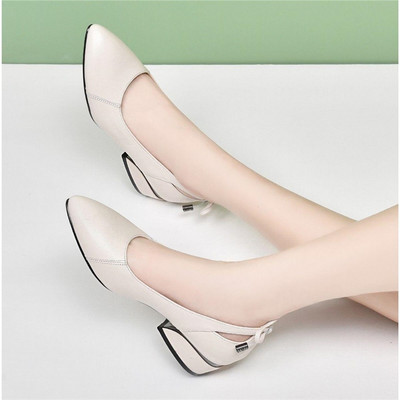 Γυναικεία καθημερινά παπούτσια μυτερά μοντέλα από οικολογικό δέρμα