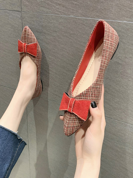 Ležerne ženske cipele s ravnim potplatom i trakom