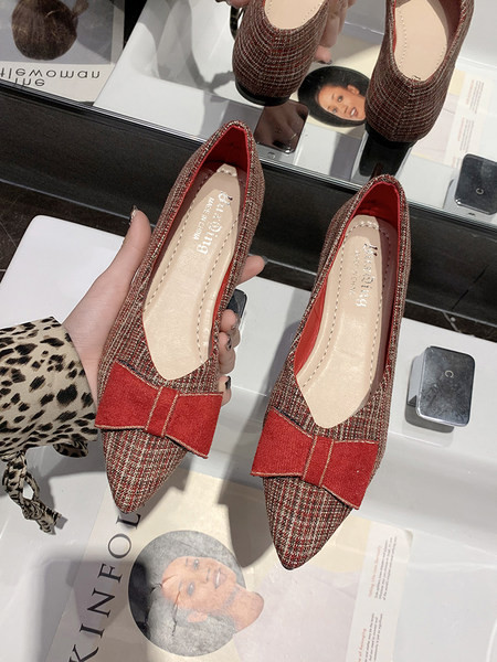 Ležerne ženske cipele s ravnim potplatom i trakom