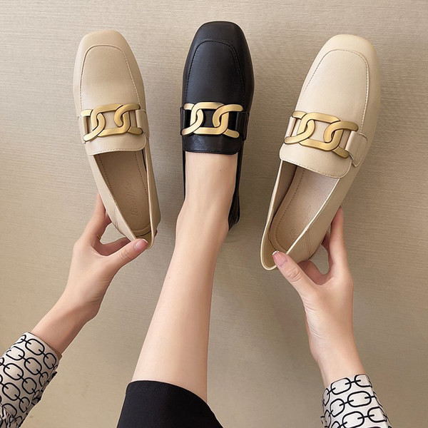 Pantofi rotunzi casual cu decor metalic