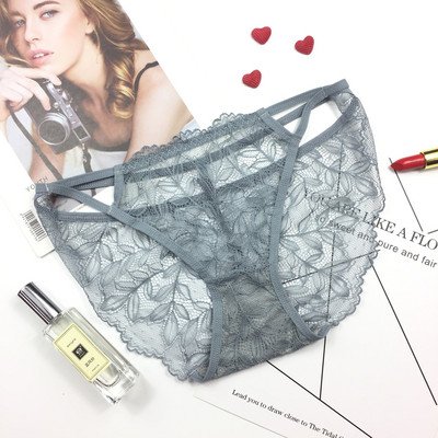 Bikini de dama actual cu dantela