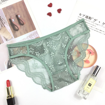 Κομψό γυναικείο μπικίνι από δαντέλα