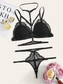 Κομψό γυναικείο σετ με δαντέλα