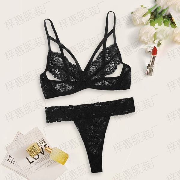 Интимен дамски дантелен комплект 