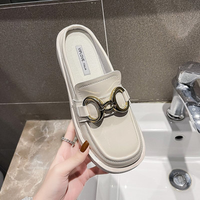 Pantofi casual dama cu decor metalic si talpa plata