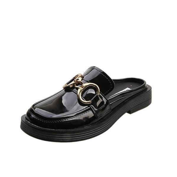 Pantofi casual dama cu decor metalic si talpa plata