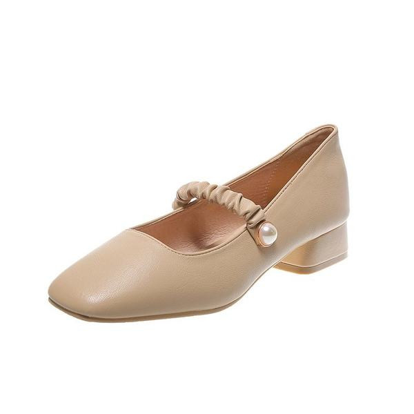 Model nou de pantofi de dama cu perle si curea