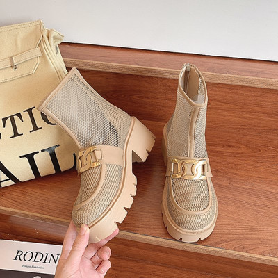 Γυναικεία casual παπούτσια με μεταλλική διακόσμηση σε τρία χρώματα κατάλληλα για την άνοιξη