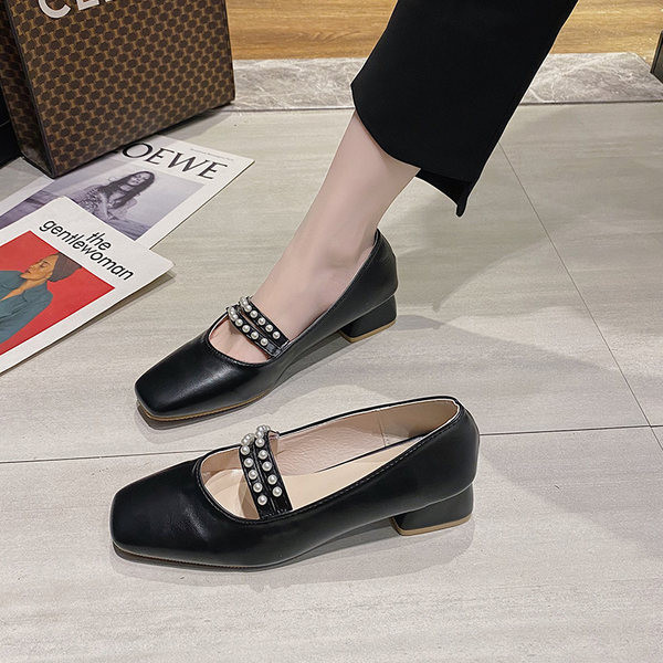 Γυναικεία έκο δερμάτινα παπούτσια casual με πέρλες σε δύο χρώματα