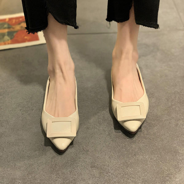 Pantofi de dama din piele stramti cu talpa plate