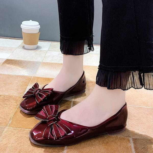 Ženske lakirane cipele za slobodno vrijeme s trakom