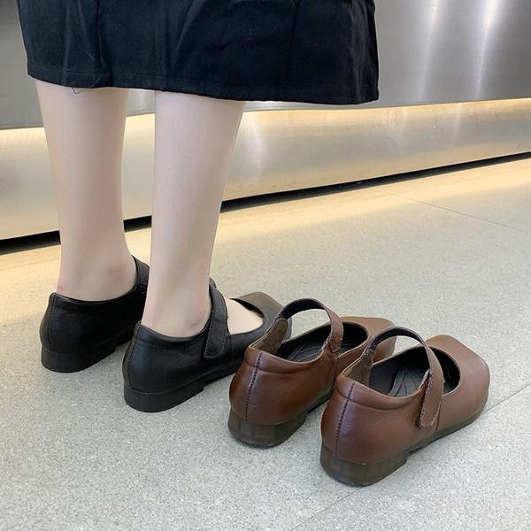 Pantofi de dama din piele cu inchidere cu velcro